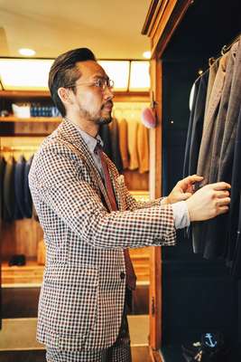 San Francisco Market’s assistant manager Ko Seung Kyun