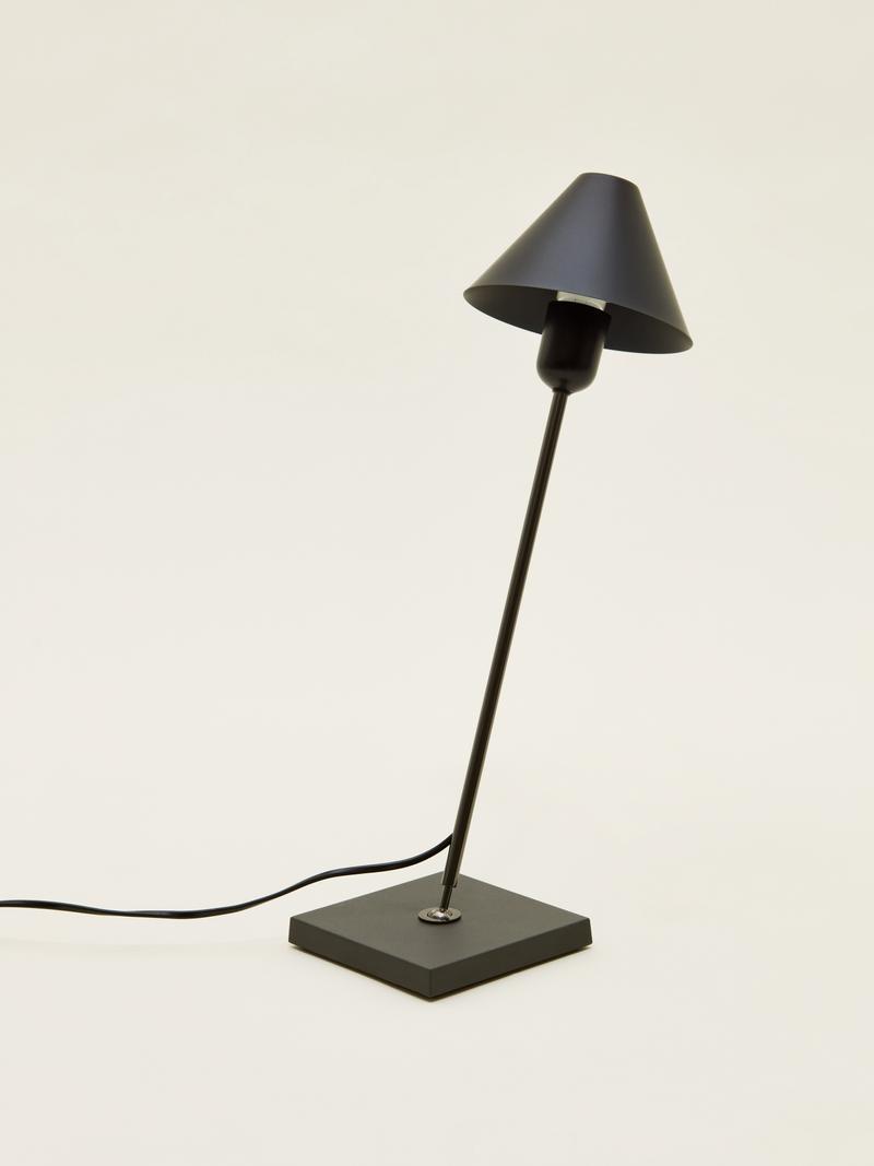 Gira Desk Lamp