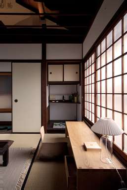 Study where writer Ryotaro Shiba once stayed