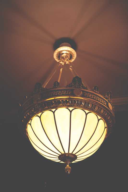 Ornate lighting feature