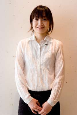 Tomoha Tokushima, who works in Vioro shopping centre 