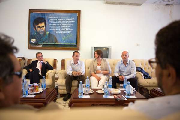 Norway’s delegation, led by Larsen (second from right) and Nylander (right), with the Farc in Havana