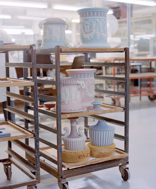 Borghese vases during production