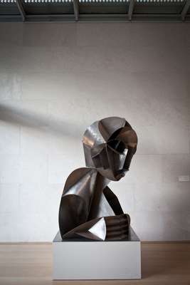 Naum Gabo piece at Nasher Sculpture Center 