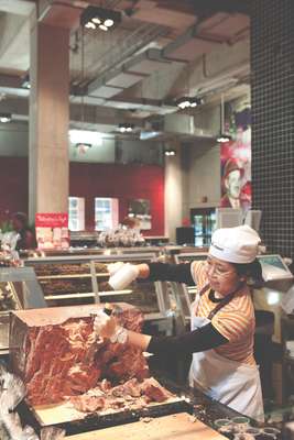 Customers can buy chocolate freshly chipped from a 100lb block