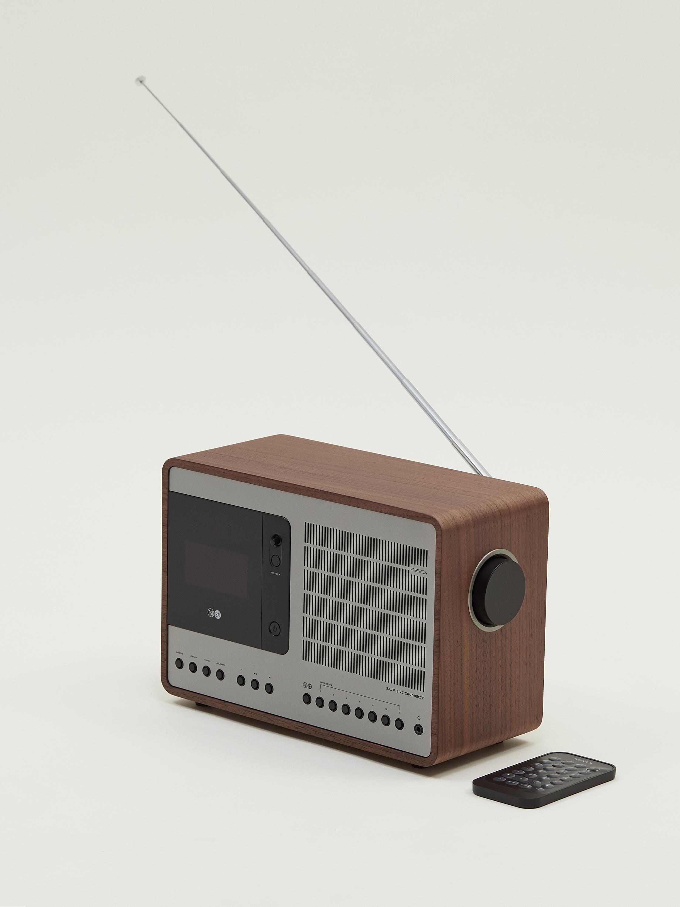 radio revo 16