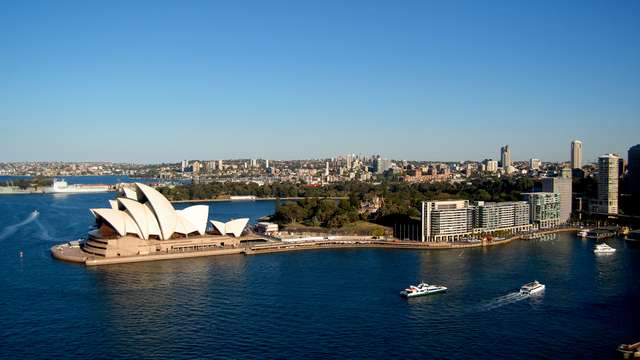 Sydney: ferry commute