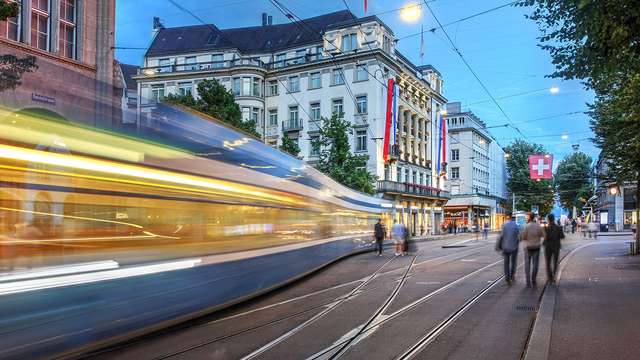 Zürich’s hotels open their doors