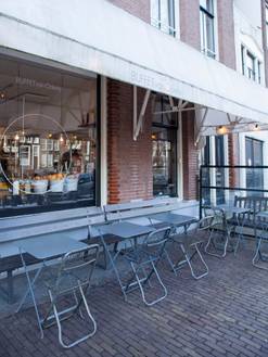 j_amsterdam_restaurants_buffetvanodette1.jpg